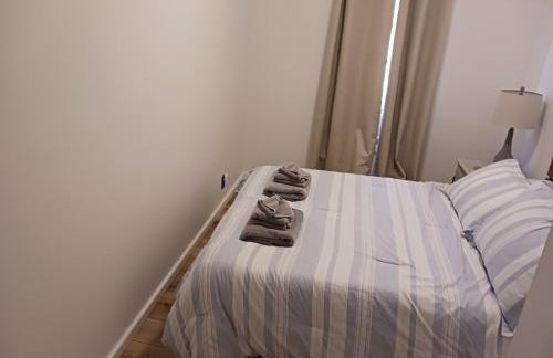 Riverview Bliss in Beautiful Home - Foto 9