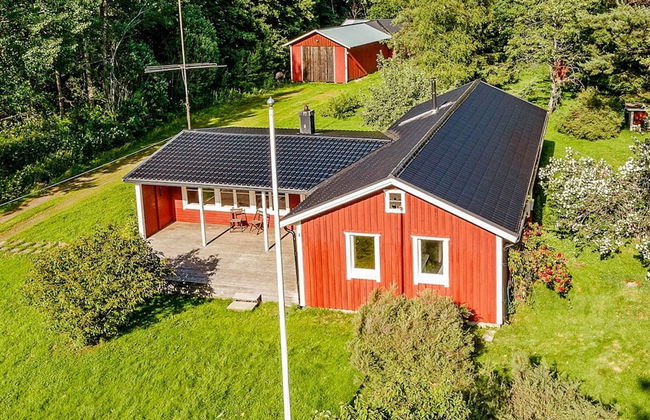 Lakefront Cottage in Torsebo - Foto 1