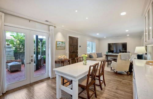 90 Walk Score, Steps to Beach, Dining - Foto 5