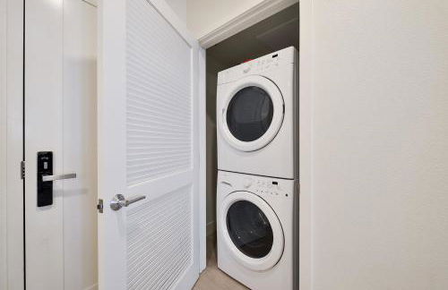 Furnished Quarters at The Encasa - Photo 9