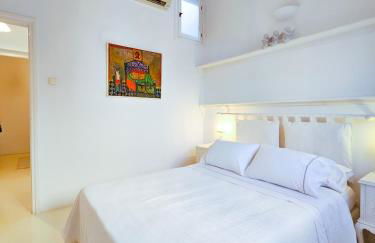 Nikis Home Town - Photo 8