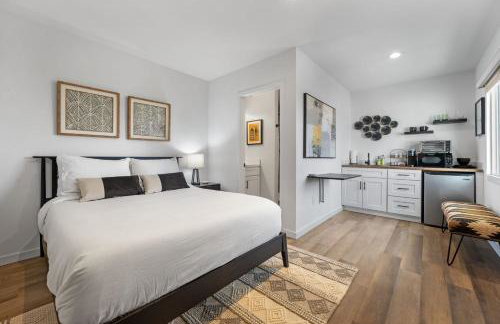 South O Bungalow 9 - Deluxe Work and Stay Queen Studio + Patio - Foto 4