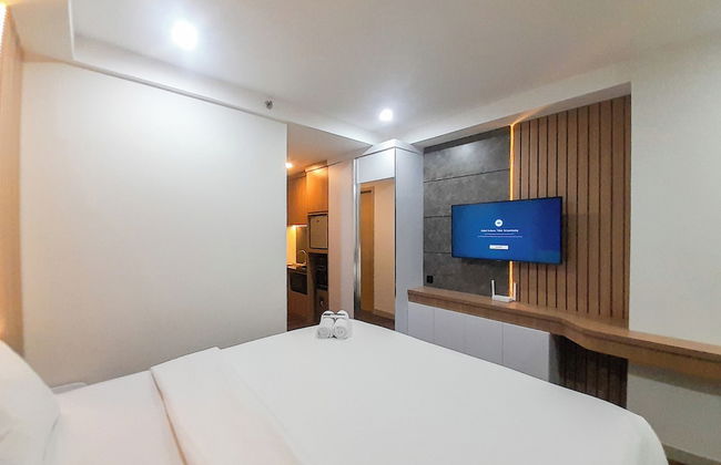 Tranquil And Modern Studio At Mataram City Apartment - Foto 3