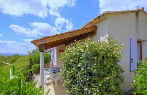 Beautiful Home In Bessas - Photo 13