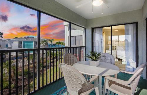 Sun Plaza West Unit 110 - Foto 2