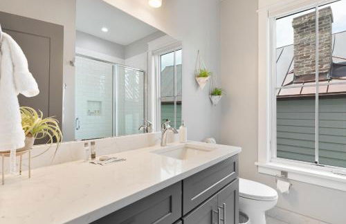 The Palm Suite at 124 Spring - Foto 15