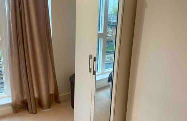 Luxury 2 bed ensuite 2 bathroom apartment East Croydon - Foto 17