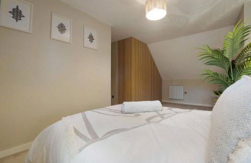 NEW! 2BR in Stephenson House - Foto 32