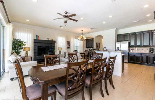 Reunion Resort 5 Bed Majestic ! 5 Bedroom Villa by RedAwning - Foto 29