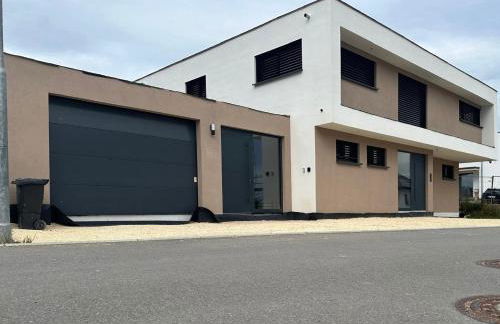 Ferienwohnung Kunterbunt - Foto 4