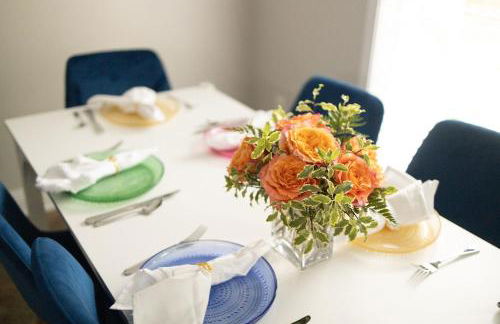 Artsy Downtown Retreat w Hot Tub - Foto 22