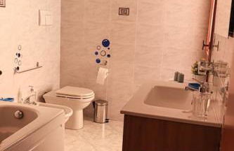 La casa di Lavy - private parking + wifi - Foto 36