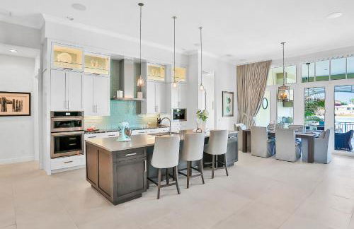 Island Estate Waterfront Villa - Foto 11