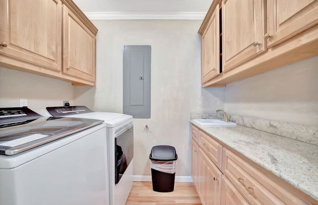 Stones Throw Beachfront Premier Suite 4 Views - Foto 46