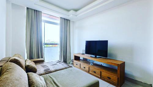 Excelente apartamento no melhor point de Itaúna a 100 m da praia - Foto 5