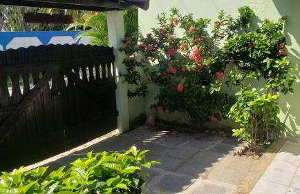 casa 4 quartos com piscina - Foto 29