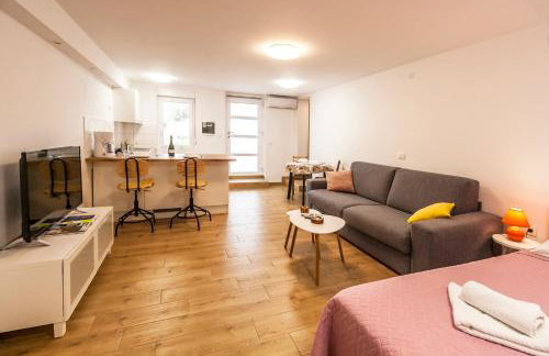 Studio & Apartment 'The Roots Apartments' near Pula, Istria, Croatia - Foto 6