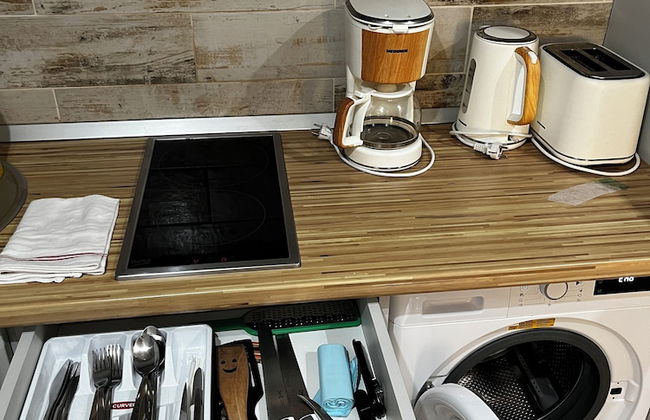 Aki Gray Apartment Serene Oasis - Photo 34