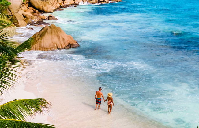 Tour por La Digue - Foto 1