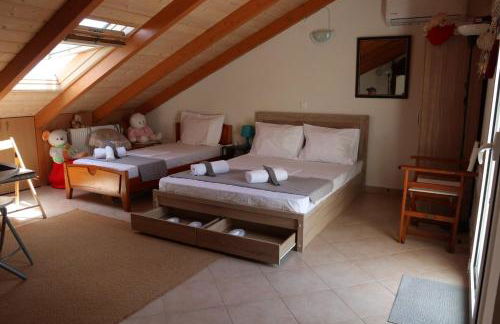 AB Preveza Apartments-15 Meters Over the Sea Attic & Alexander's the Great Executive Suite - Photo 43