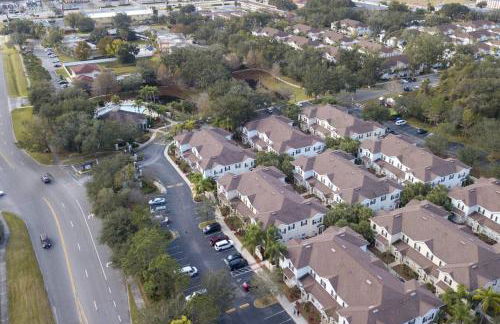 2956 Lucaya Village - Gorgeous Four Bed Condo Close to Disney Area - Foto 6