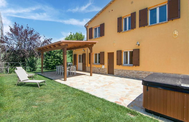 Villa in Ostra Vetere With Pool and Jacuzzis - Foto 37
