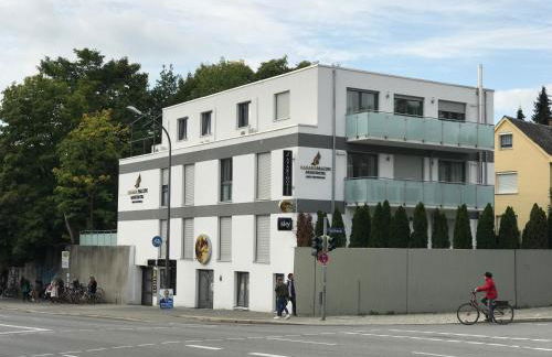 Sahara Falcon - Photo 66