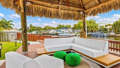 Ocean House - Photo 3