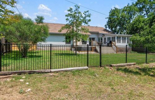Creekview Cottage- Events, Hot Tub, Gameroom - Foto 41