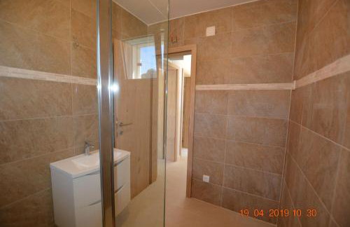 Dreamlodge - Luxe Dalmatian Villa, private pool, parking, mooring, breathtaking sea & mountain view, at 150 m from idyllic private beach - Foto 32