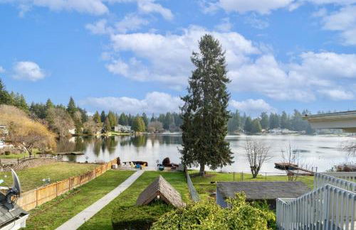 Lakefront cottage with AC - Foto 33