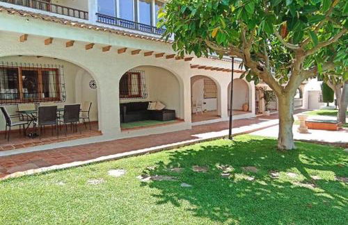 Sunny seaside retreat Campello - Photo 19