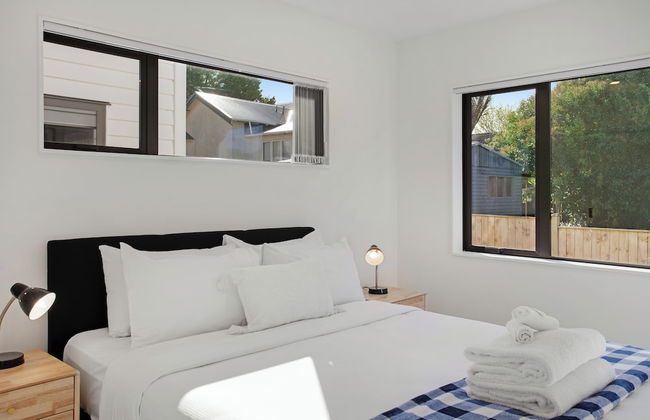 Style Serenity Townhouse with Parking - Photo 8