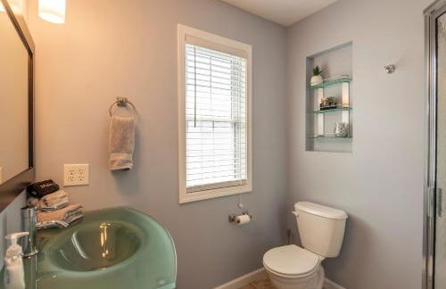 Hoosier Happiness Townhouse - 2 King Size Bedroom Suites - Foto 13