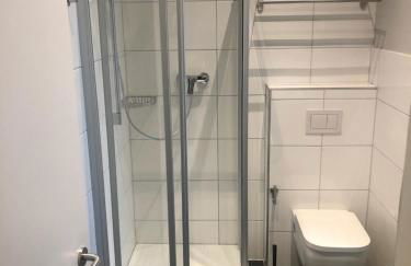 WM- Touristik- Berlin - Foto 2