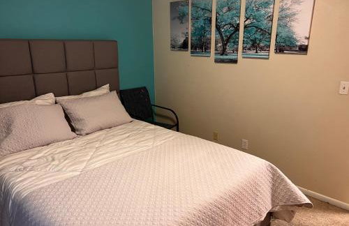 Beautiful downtown Anchorage 1 - Photo 12