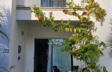 Casa Duplex Aconchegante de Frente para o Mar - Photo 1