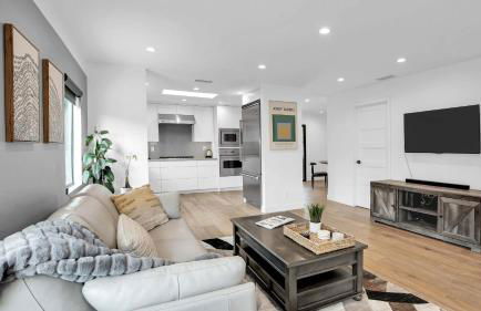 City Living by Avantstay Large Outdoor Area - Photo 21