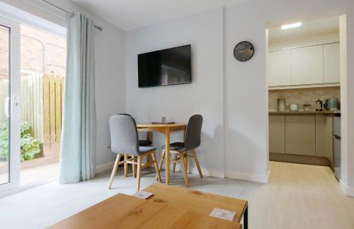 Crewe Short Lets 1 Victoria Court, Crewe - Photo 16