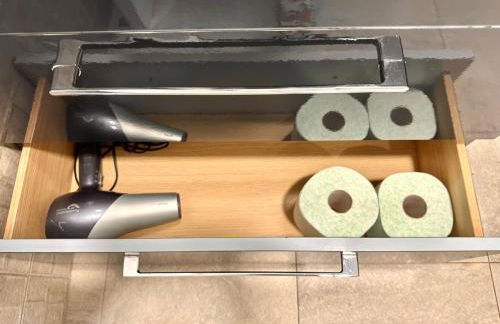 SUNNY Apartment in a Cosy Villa with shared swimming pool - Foto 25