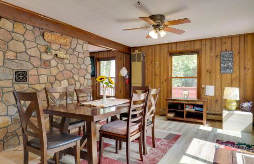 Dock and Views Lakefront Family Home in Conover! - Foto 8