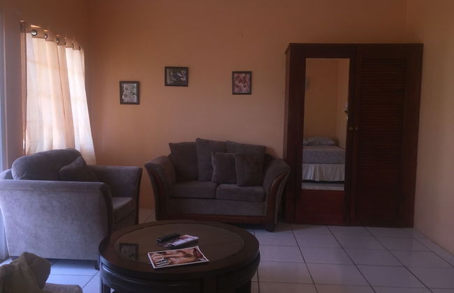 BAGOS ECO RETREAT & CAFE - Photo 18