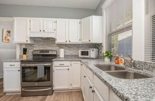 Dayton Street Sports Haven - 3 Bed 2 Bath Sleeps 8 - Foto 11