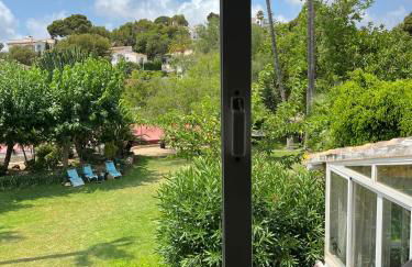 Duplex in residential complex with pool - Photo 15