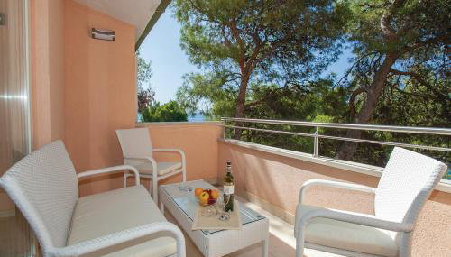 Beautiful apartment by the sea - Foto 4, Garden view