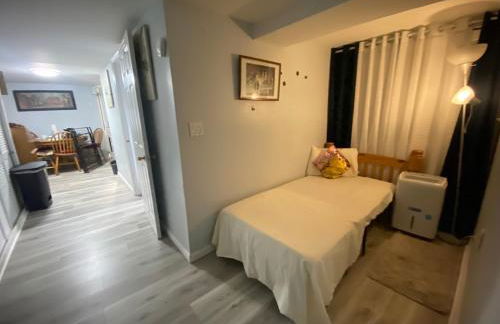 Oasis in New Jersey - 2BR NYC Access - Foto 12