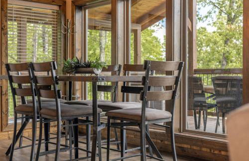 Mountain Crest Cabin- Summer Getaway With A Beautiful View - Foto 6