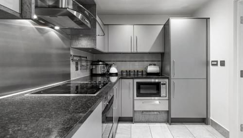 Modern 2 Bed with Balcony & London Eye Views - Foto 5