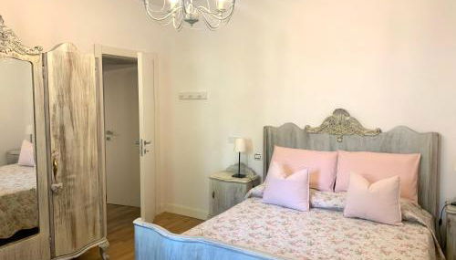 Simona Comfort e Relax tra Bologna e Firenze 8 min A1 - Foto 2, wardrobe