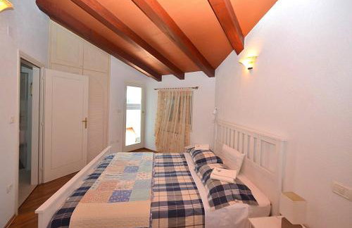 Holiday home Sverko - Photo 45